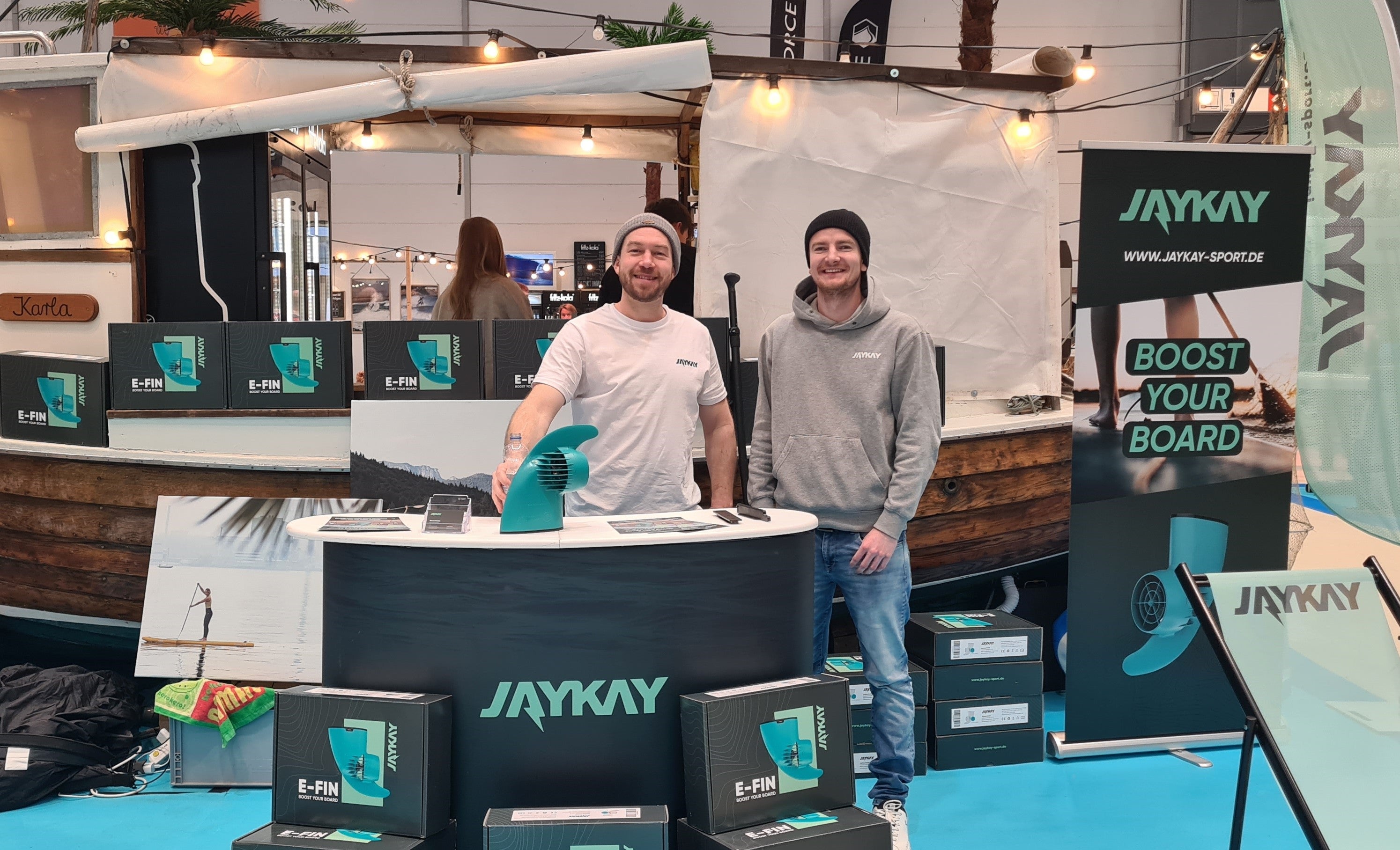JayKay rockt die boot 2024: Elektrische Finne erobert die Wassersportwelt